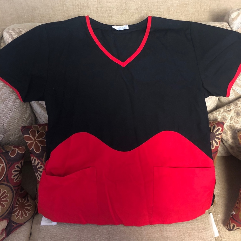 Reina Scrub Top